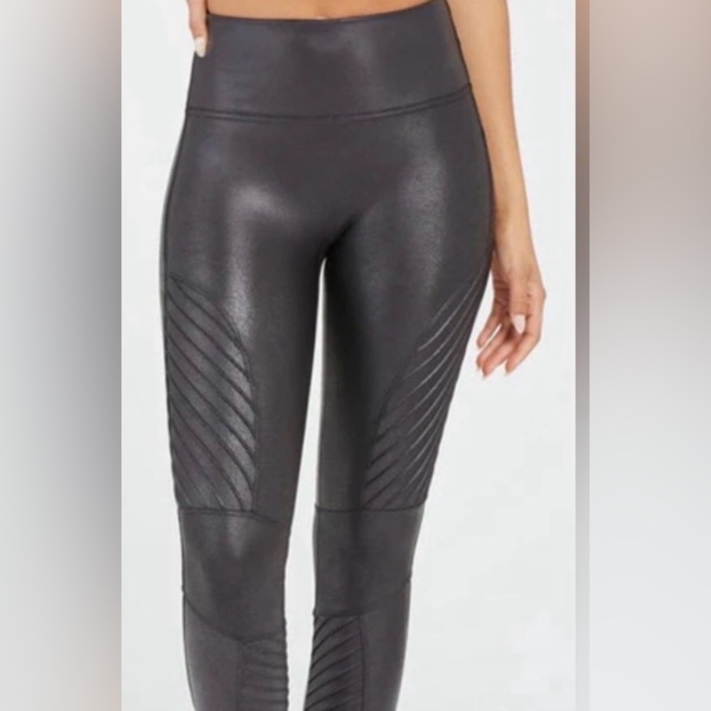 SPANX Black High-Waist Leggings with Branded Tag